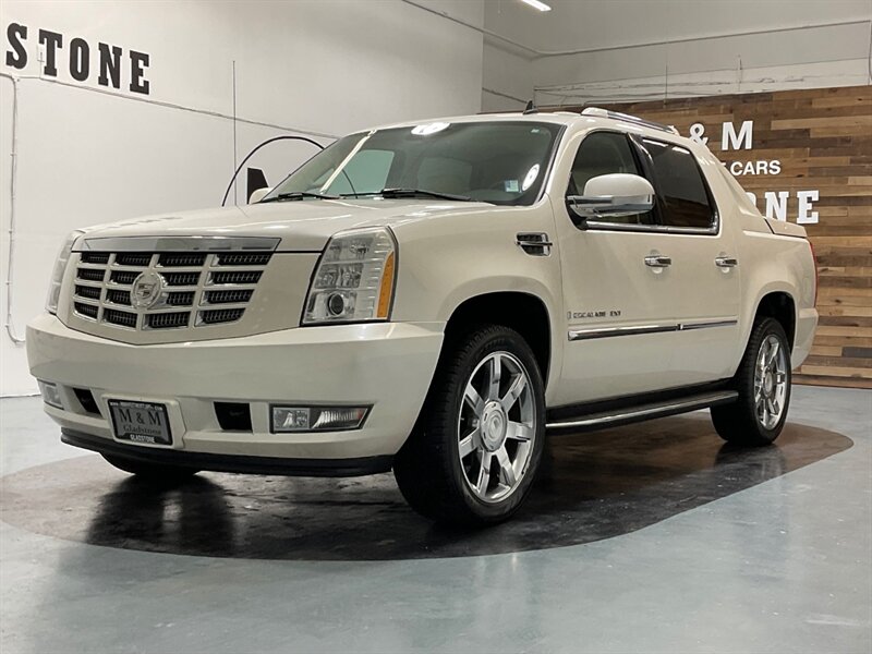 2007 Cadillac Escalade EXT Sport Utility Pickup AWD / 6.2L V8 / 111K MILE  / FULLY LOADED - Photo 57 - Gladstone, OR 97027