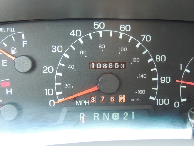 1999 Ford F-250 Super Duty XLT / 4X4 / 7.3L Diesel / 108K Miles   - Photo 37 - Portland, OR 97217