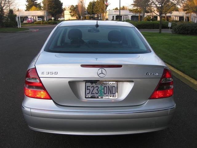 2006 Mercedes-Benz E350 4MATIC   - Photo 4 - Portland, OR 97217