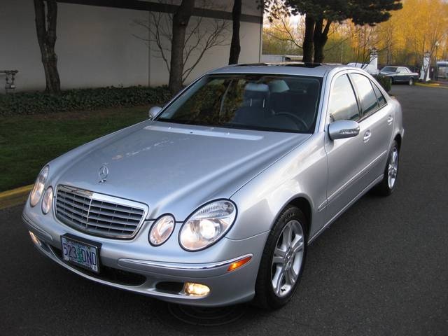 2006 Mercedes-Benz E350 4MATIC   - Photo 1 - Portland, OR 97217