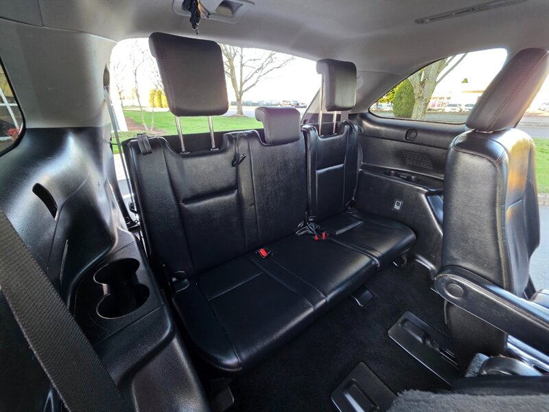 2014 Toyota Highlander XLE 4X4 SUN ROOF / LEATHER / NAVi / CAM / 7-SEATER / FULY LOADED / LOCAL CAR / ALL WHEEL DRIVE - Photo 18 - Portland, OR 97217