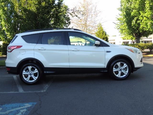 2014 Ford Escape SE / AWD / Panorama Sunroof/ Heated Seats / 1-OWNE   - Photo 4 - Portland, OR 97217