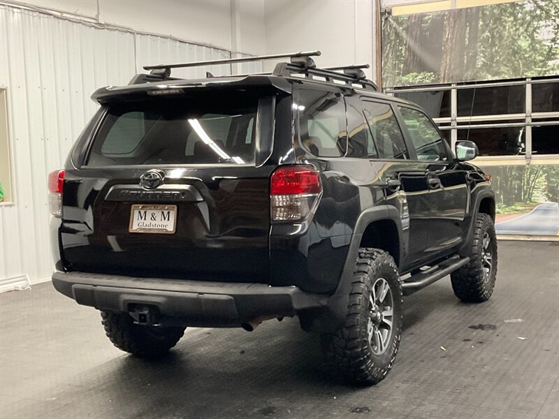 2010 Toyota 4Runner Trail Sport Utility 4X4 / LIFTED w/ NEW TIRES  Backup Camera / CRAWL CONTROL & DIFF LOCK / SHAPE & CLEAN - Photo 7 - Gladstone, OR 97027