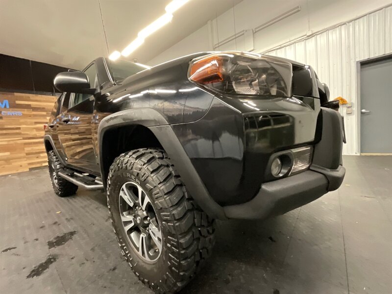 2010 Toyota 4Runner Trail Sport Utility 4X4 / LIFTED w/ NEW TIRES  Backup Camera / CRAWL CONTROL & DIFF LOCK / SHAPE & CLEAN - Photo 10 - Gladstone, OR 97027