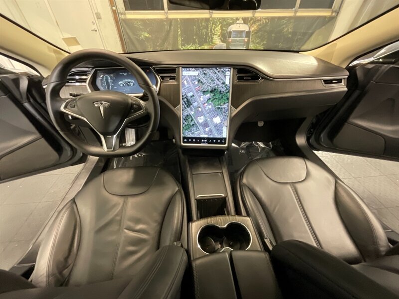 2013 Tesla Model S Sedan 60k WH / Leath   - Photo 18 - Gladstone, OR 97027