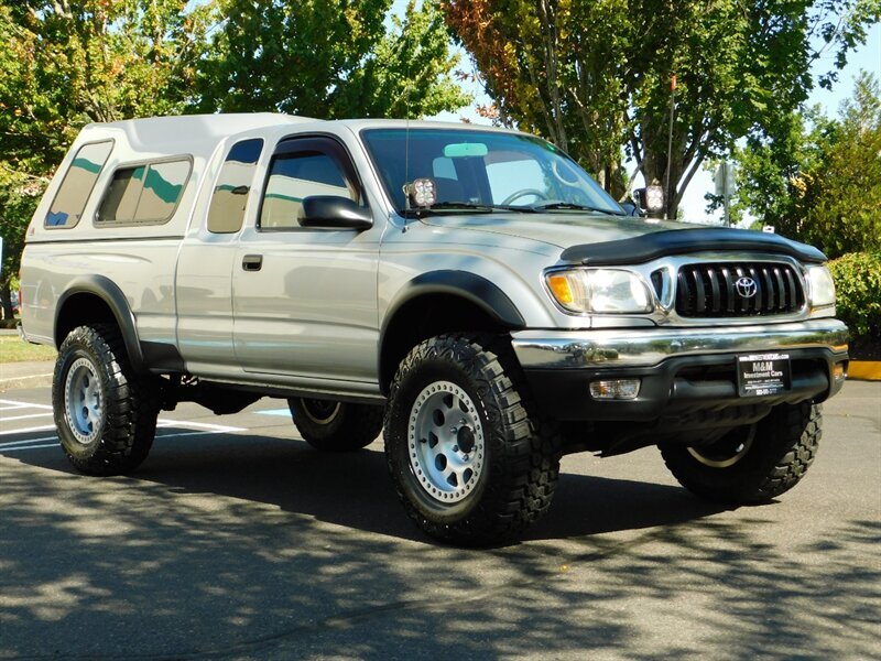 2003 Toyota Tacoma 2dr Xtracab 4X4 / 5-SPEED / LOW LOW MILES / LIFTED   - Photo 2 - Portland, OR 97217