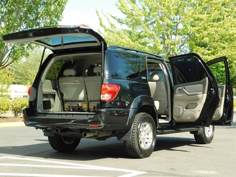 2007 Toyota Sequoia SR5 4WD 1-Owner 88,800Miles  HeatedLeatherMoonRoof   - Photo 30 - Portland, OR 97217