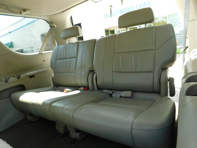 2007 Toyota Sequoia SR5 4WD 1-Owner 88,800Miles  HeatedLeatherMoonRoof   - Photo 15 - Portland, OR 97217