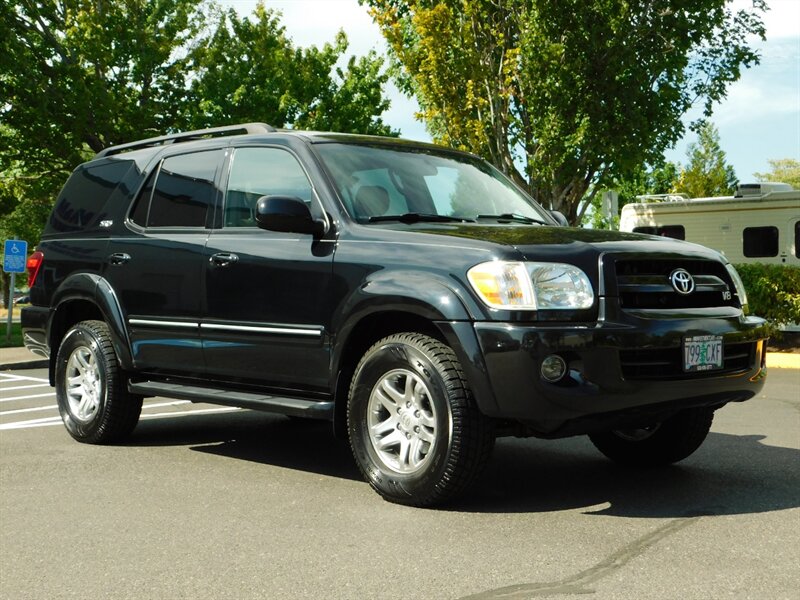 2007 Toyota Sequoia SR5 4WD 1-Owner 88,800Miles  HeatedLeatherMoonRoof   - Photo 2 - Portland, OR 97217