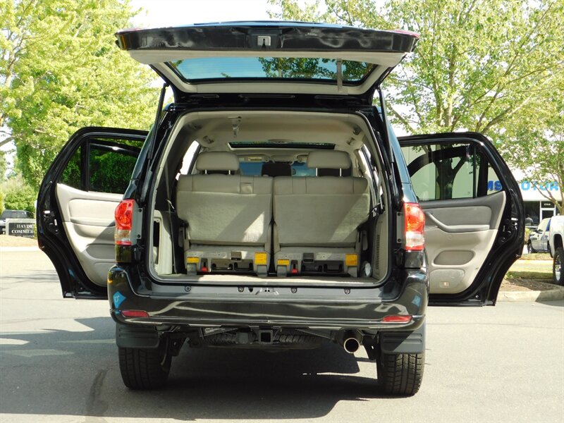 2007 Toyota Sequoia SR5 4WD 1-Owner 88,800Miles  HeatedLeatherMoonRoof   - Photo 29 - Portland, OR 97217