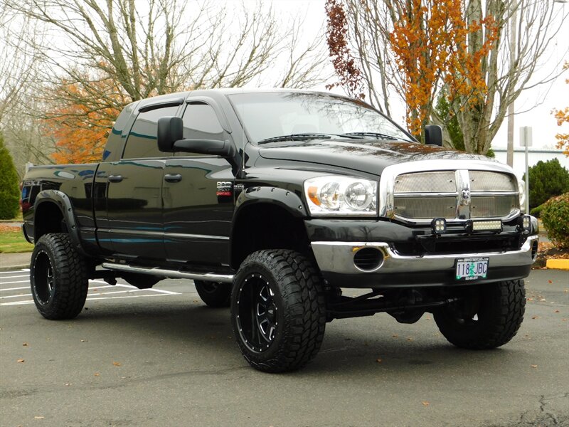 2008 Dodge Ram 2500 SXT Mega Cab 4X4 5.7L HEMI / LIFTED LIFTED   - Photo 2 - Portland, OR 97217