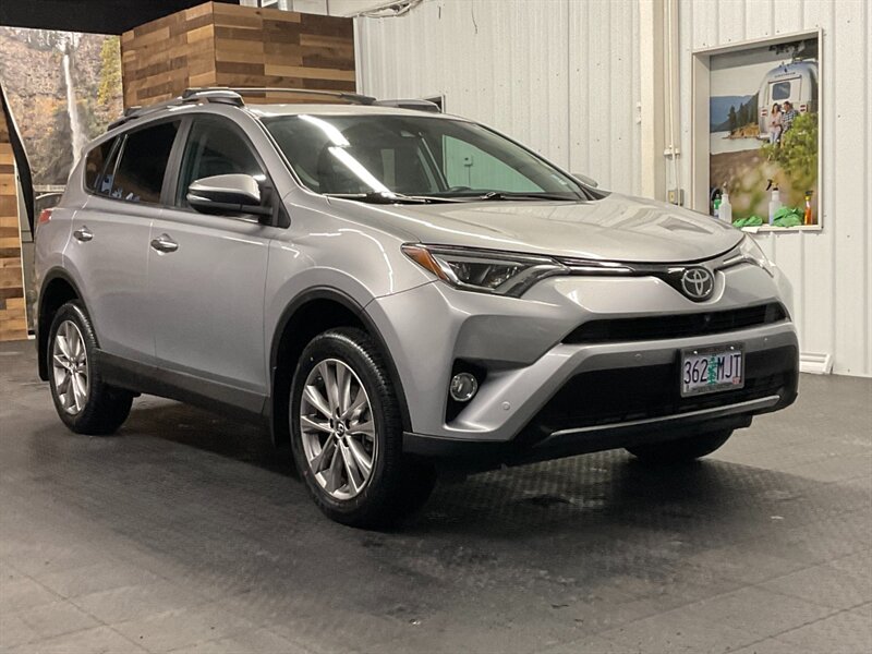 2017 Toyota RAV4 Limited Sport Utility AWD / 1-OWNER / 36,000 MILES  BRAND NEW TIRES / FULLY LOADED / SHARP & CLEAN !! - Photo 2 - Gladstone, OR 97027