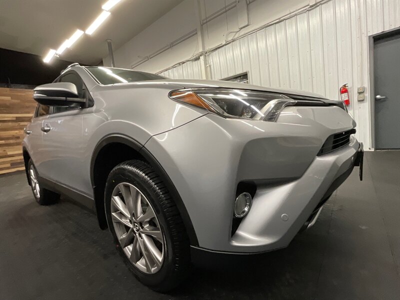 2017 Toyota RAV4 Limited Sport Utility AWD / 1-OWNER / 36,000 MILES  BRAND NEW TIRES / FULLY LOADED / SHARP & CLEAN !! - Photo 10 - Gladstone, OR 97027
