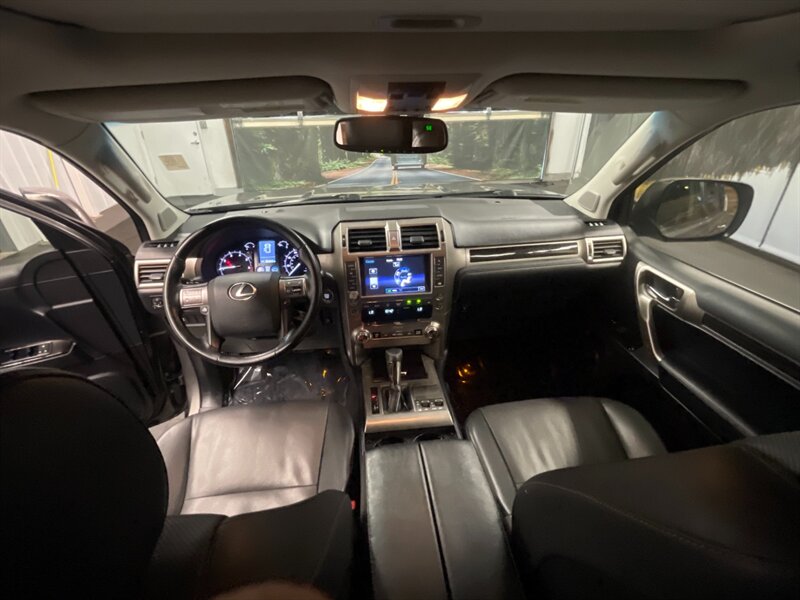 2014 Lexus GX 460 Sport Utility / AWD / 3RD SEAT / DVD / Camera   - Photo 36 - Gladstone, OR 97027