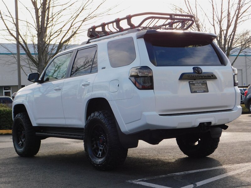 2020 Toyota 4Runner SR5 Premium TRD CUSTOM UPGRADE / LIFTED LIFTED   - Photo 7 - Portland, OR 97217