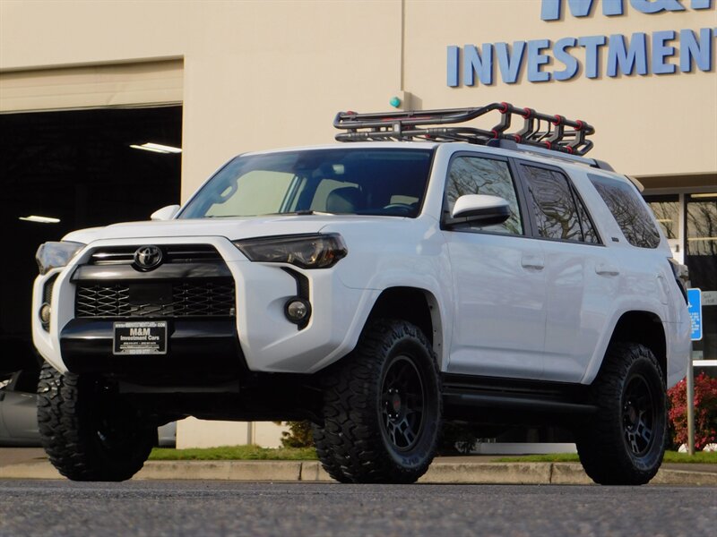 2020 Toyota 4Runner SR5 Premium TRD CUSTOM UPGRADE / LIFTED LIFTED   - Photo 44 - Portland, OR 97217