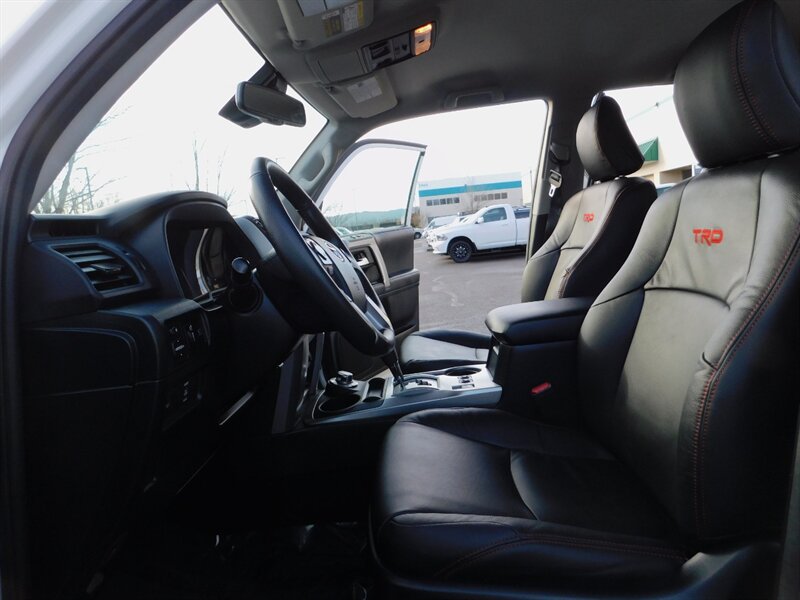 2020 Toyota 4Runner SR5 Premium TRD CUSTOM UPGRADE / LIFTED LIFTED   - Photo 11 - Portland, OR 97217