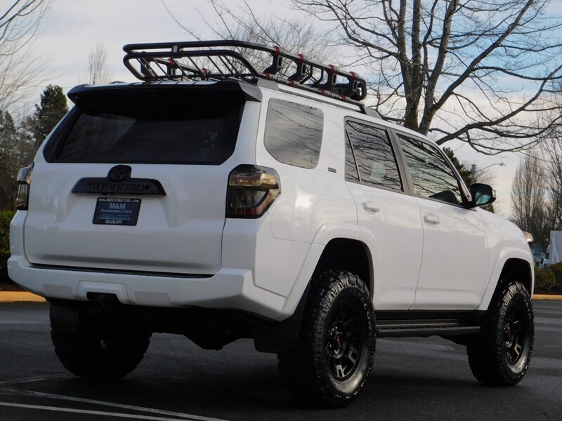 2020 Toyota 4Runner SR5 Premium TRD CUSTOM UPGRADE / LIFTED LIFTED   - Photo 8 - Portland, OR 97217