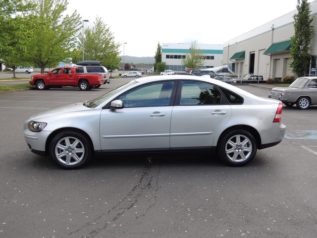 2007 Volvo S40 2.4i leather newTires Low miles 2008   - Photo 3 - Portland, OR 97217