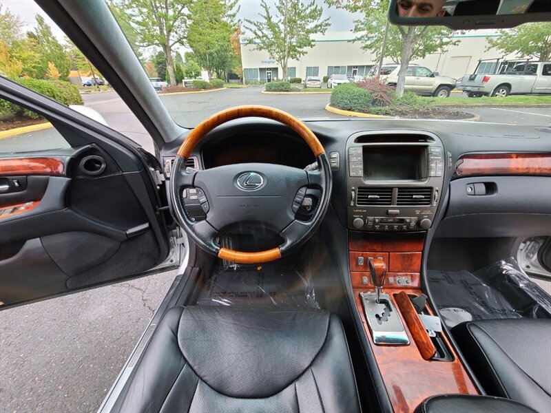 2006 Lexus LS 430 ULTRA LUXURY PACKAGE / 1-OWNER / Navigation  / Back-Up Cam / Heated & Cooled Seats / EVERY OPTION POSSIBLE / LOW MILES !!! - Photo 43 - Portland, OR 97217