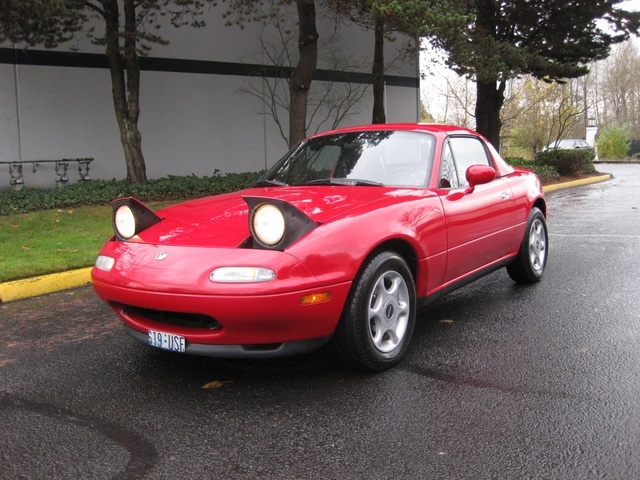 1996 Mazda MX-5 Miata 5-Speed/ HARD TOP & SOFT TOP   - Photo 1 - Portland, OR 97217
