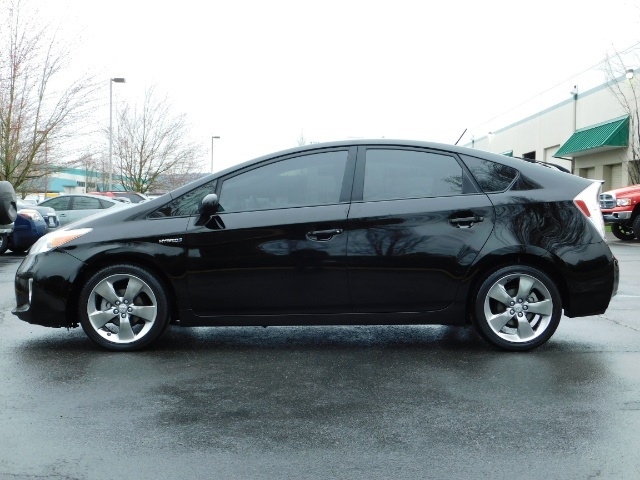 2013 Toyota Prius Persona Series SE / Leather / Navigation / Excel C   - Photo 3 - Portland, OR 97217