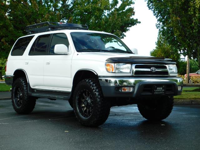 2000 Toyota 4Runner 4X4 / 3.4L V6 / LIFTED / 1-OWNER / 109,000 MILES !   - Photo 2 - Portland, OR 97217