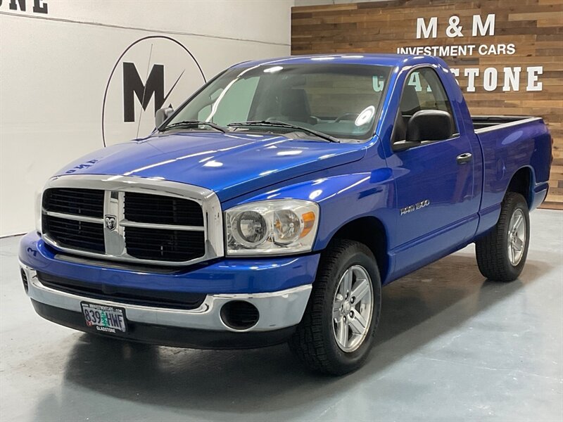 2007 Dodge Ram 1500 ST Regular Cab RWD / 4.7L V8 / 6-SPEED MANUAL  / SHORT BED / ZERO RUST / ONLY 55,000 MILES