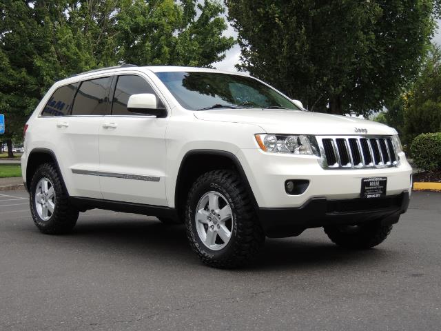2011 Jeep Grand Cherokee Laredo 4WD 98K LIFTED LIFTED 32 "MUD TIRES   - Photo 2 - Portland, OR 97217