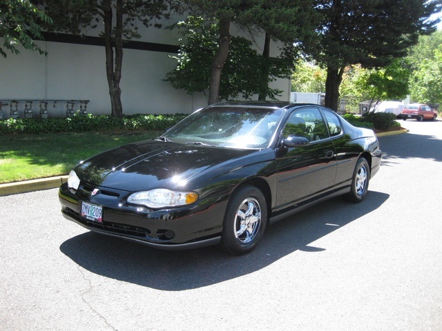 2003 Chevrolet Monte Carlo LS Coupe 2-Door   - Photo 1 - Portland, OR 97217