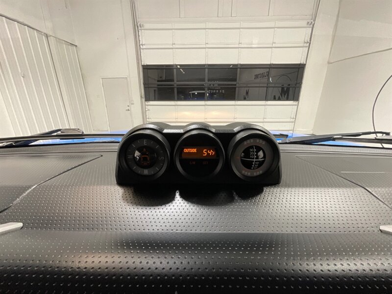 2007 Toyota FJ Cruiser Sport Utility 4X4 / Rear Diff Locks / ZERO RUST / Towing Pkg / Excel Cond / LOW MILES - Photo 19 - Gladstone, OR 97027