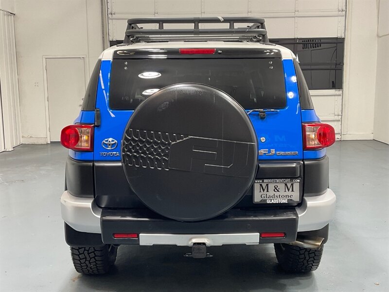 2007 Toyota FJ Cruiser Sport Utility 4X4 / Rear Diff Locks / ZERO RUST / Towing Pkg / Excel Cond / LOW MILES - Photo 6 - Gladstone, OR 97027