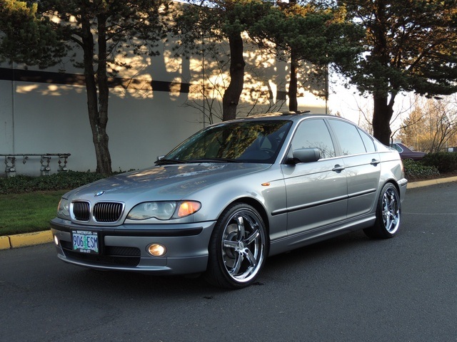 2005 BMW 330i/ 4Dr/ Sport & premium Pkgs/ 64k miles   - Photo 1 - Portland, OR 97217
