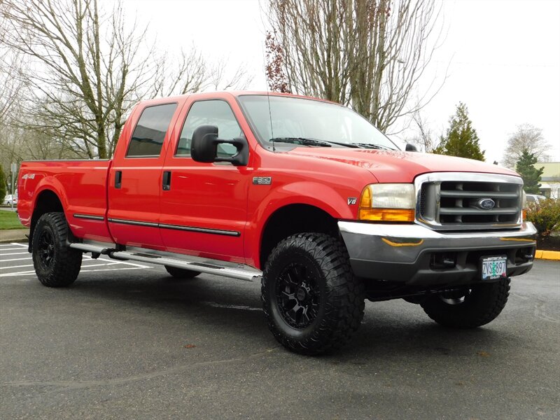 1999 Ford F-350 XLT Crew Cab 4X4 / 7.3L DIESEL / 1-OWNER /8 Ft Bed   - Photo 2 - Portland, OR 97217