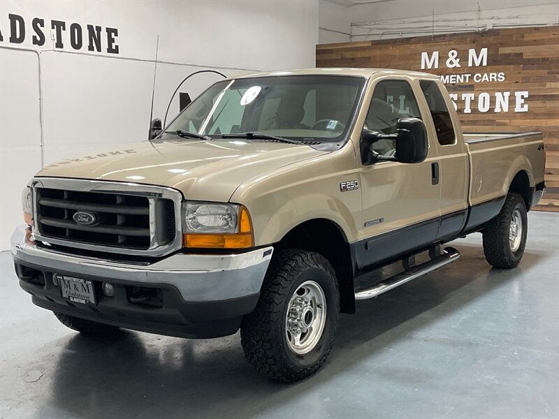 2001 Ford F-250 Super Duty Lariat 4X4 / 7.3L DIESEL / 69,000 MILES  / Leather Seats / LONG BED / ZERO RUST / NO MODS - Photo 1 - Gladstone, OR 97027