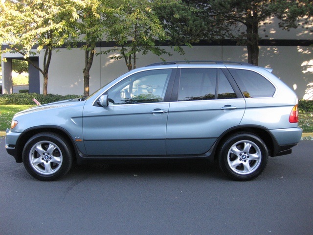 2003 BMW X5 4.4i/ AWD/ Sport SUV/ Luxury   - Photo 2 - Portland, OR 97217