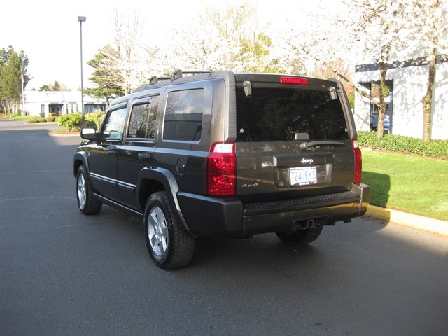 2006 Jeep Commander Sport/4WD/Leather/Moonroof/3RD Seat   - Photo 3 - Portland, OR 97217