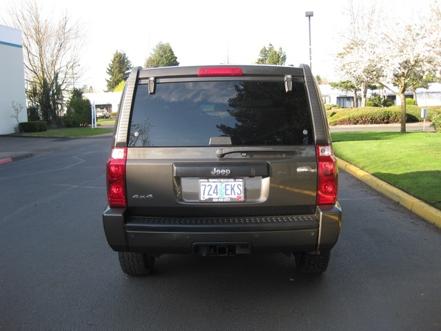 2006 Jeep Commander Sport/4WD/Leather/Moonroof/3RD Seat   - Photo 4 - Portland, OR 97217