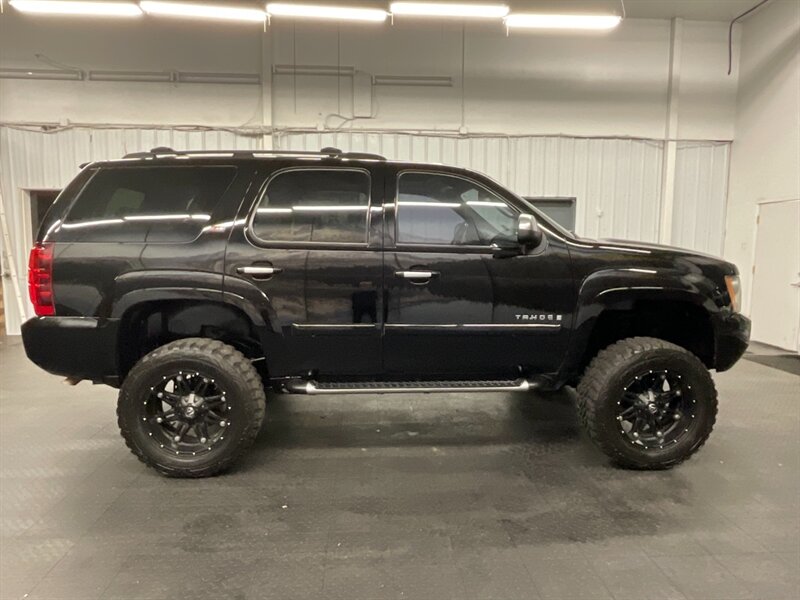 2007 Chevrolet Tahoe LTZ Sport Utility 4X4 / LIFTED w/ NEW WHEELS TIRES   - Photo 4 - Gladstone, OR 97027