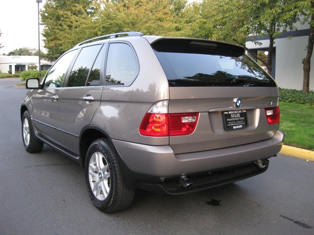 2005 BMW X5 3.0i AWD Panoramic Roof / NAVIGATION / 1-OWNER   - Photo 4 - Portland, OR 97217