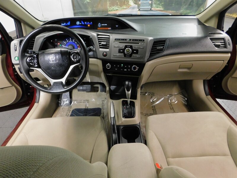 2012 Honda Civic LX Sedan 4Dr / Autom   - Photo 16 - Gladstone, OR 97027
