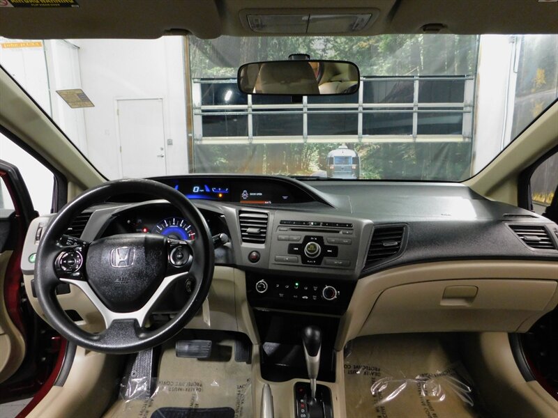 2012 Honda Civic LX Sedan 4Dr / Autom   - Photo 20 - Gladstone, OR 97027