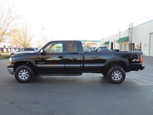2002 Chevrolet Silverado 2500 LT 4dr Extended Cab / 4X4 / 8.1L 8Cyl / LONG BED   - Photo 3 - Portland, OR 97217