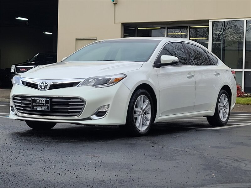 2015 Toyota Avalon XLE Luxury / Navi / CAM / Leather / Fully Loaded  / Local Car / No Rust / Excellent Condition - Photo 1 - Portland, OR 97217