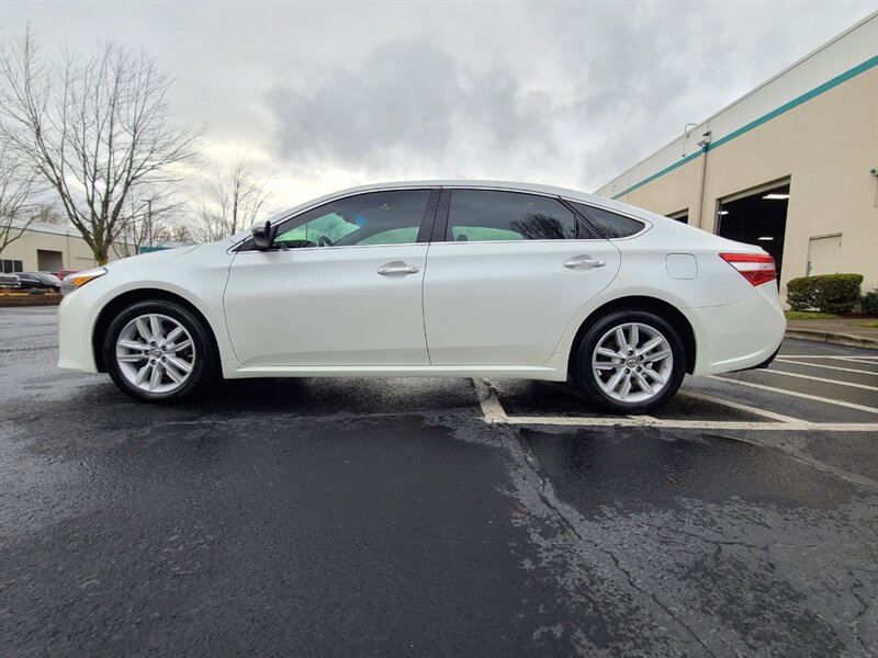2015 Toyota Avalon XLE Luxury / Navi / CAM / Leather / Fully Loaded  / Local Car / No Rust / Excellent Condition - Photo 3 - Portland, OR 97217