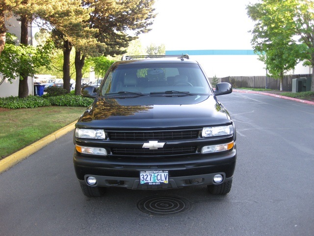 2003 Chevrolet Suburban 1500 LT 4WD Z71 Off Road PKG/ 8-Passengers /Loaded   - Photo 2 - Portland, OR 97217