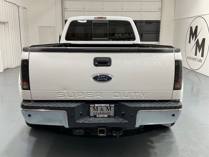 2012 Ford F-350 Lariat 4X4 / 6.7L DIESEL / DUALLY / 1-OWNER  / Leather / Sunroof/ Navigation - Photo 6 - Gladstone, OR 97027