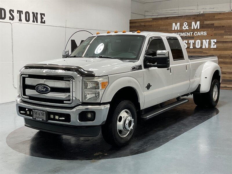 2012 Ford F-350 Lariat 4X4 / 6.7L DIESEL / DUALLY / 1-OWNER  / Leather / Sunroof/ Navigation - Photo 1 - Gladstone, OR 97027