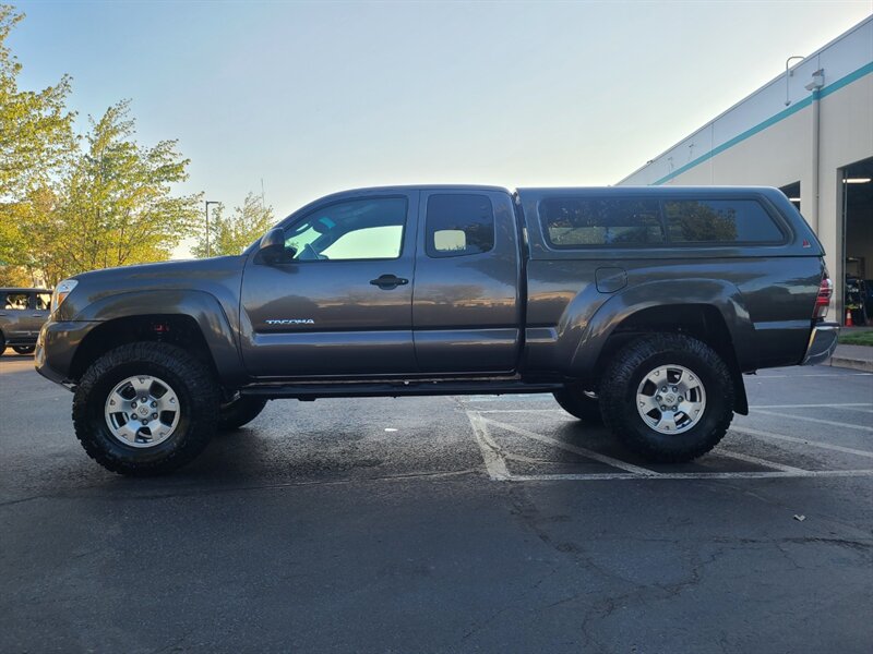 2012 Toyota Tacoma ACCESS CAB 4X4 / 6-FT Bed / BACK-UP CAM / 1-OWNER  / MATCHING CANOPY / NEW TIRES / NEW LIFT - Photo 3 - Portland, OR 97217