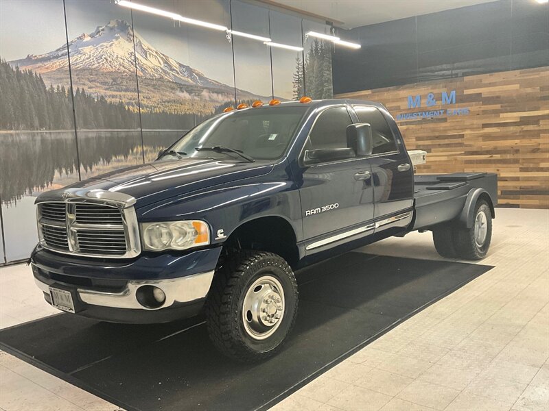 2005 Dodge Ram 3500 Laramie 4X4 / 5.9L DIESEL / DUALLY / FLAT BED  / LOCAL OREGON TRUCK / RUST FREE / Leather & Heated Seats / DUALLY / LONG BED / 119,000 MILES - Photo 1 - Gladstone, OR 97027